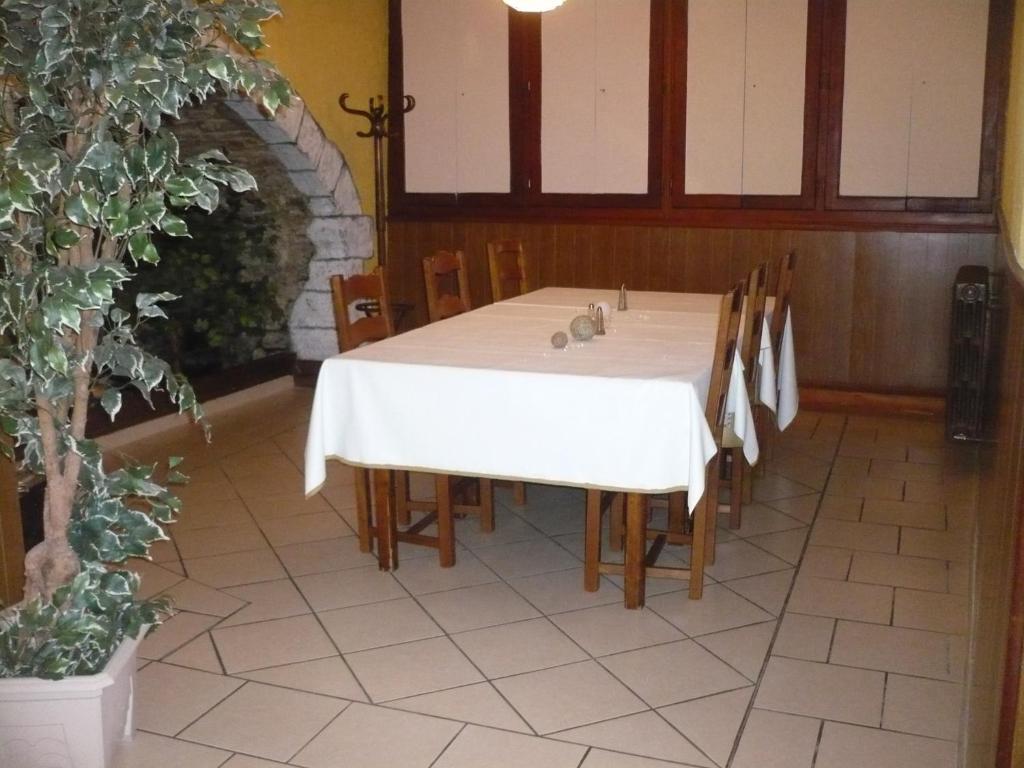 Hotel Bon Accueil オヨナックス エクステリア 写真